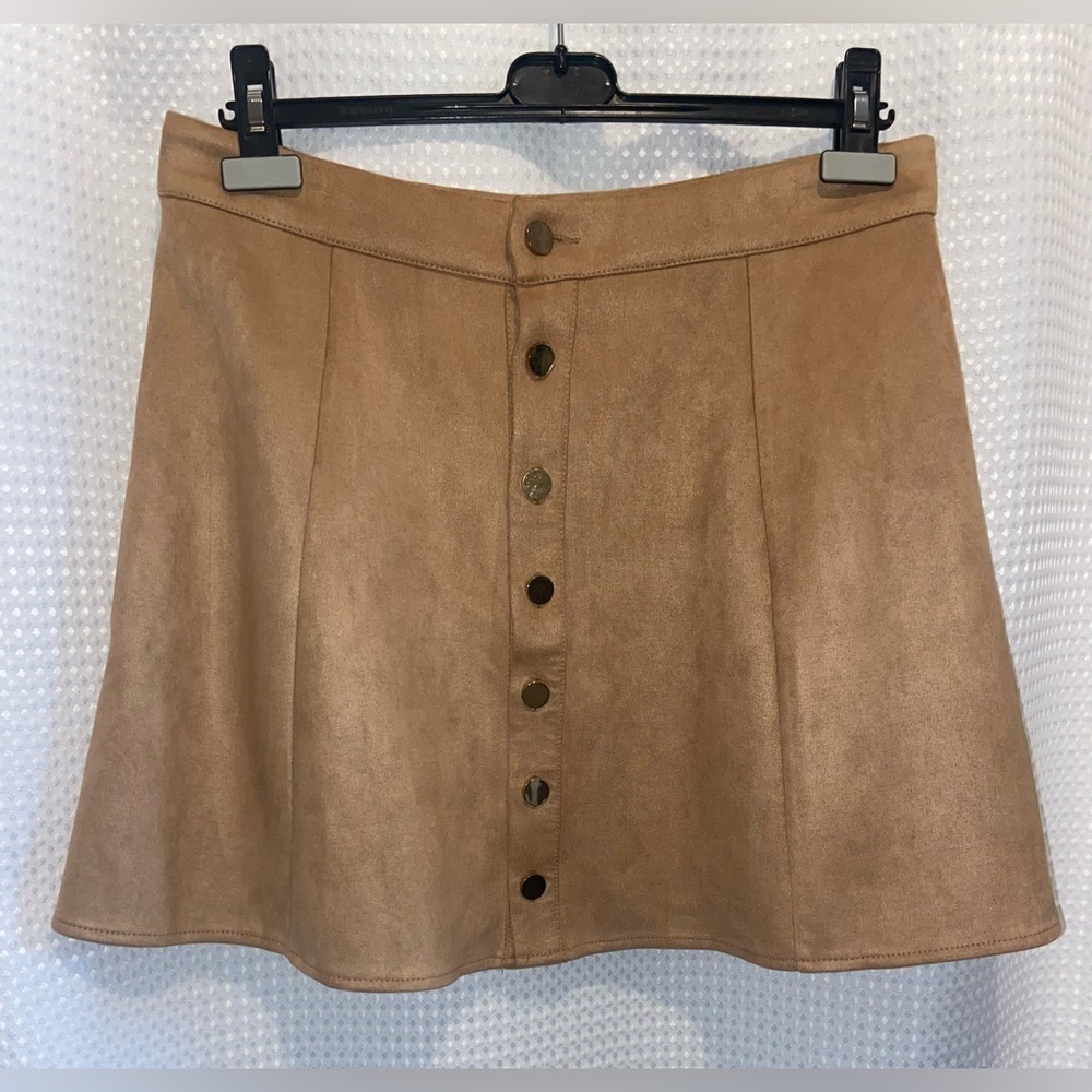Women’s Fuinloth stretchy buttoned suede like Tan‎ mini skirt size Large